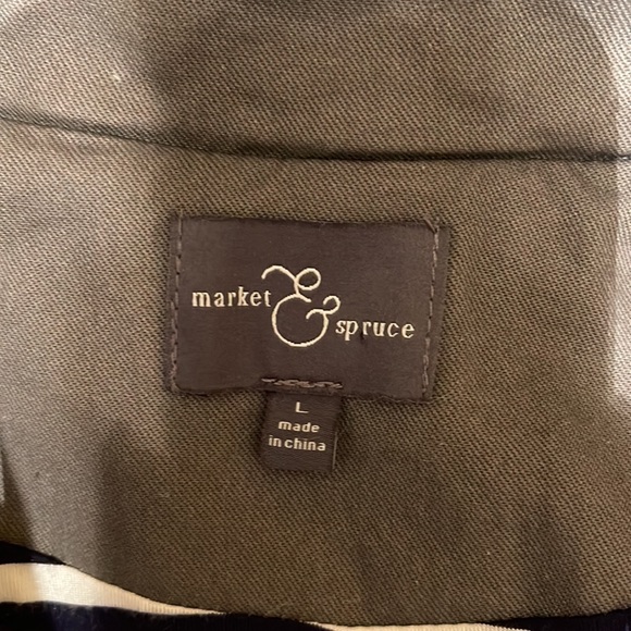 Hooded Jacket - Picture 5 of 5